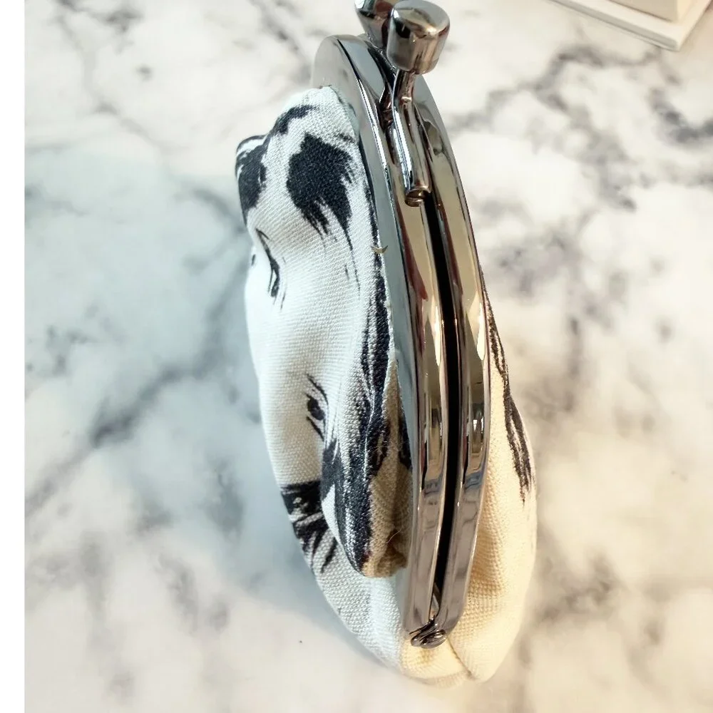 Andy Warhol x Philip Treacy Kiss Lock Coin Purse - Picture 10 of 13